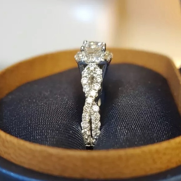 The Leo Diamond 14K White Gold 1ctw E/SI2 Princess Pave Halo Engagement Ring Sz8 - Picture 13 of 16